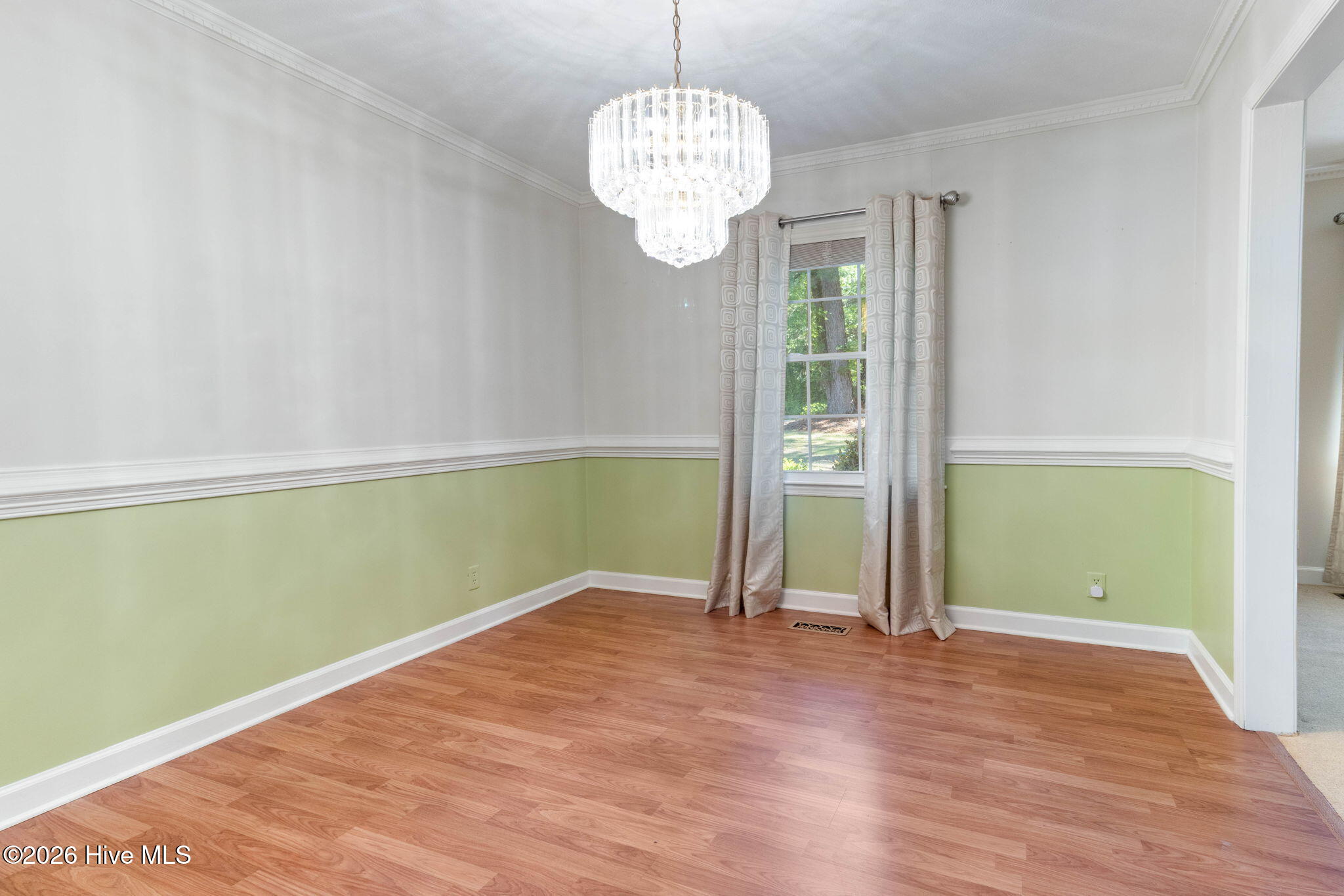 2022 Airport Road Elizabethtown, NC 28337 - Photo 25 of 47 Formal Dining