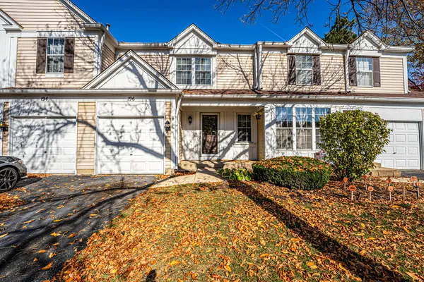 $2,200 | 196 Park Ridge Lane, Aurora, IL 60504