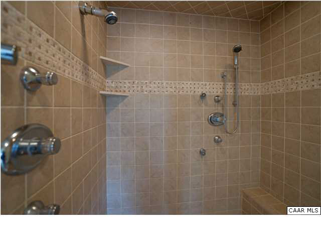 4400 Ivy Road Charlottesville, VA 22903 - Photo 30 of 37 Gallery Image 30