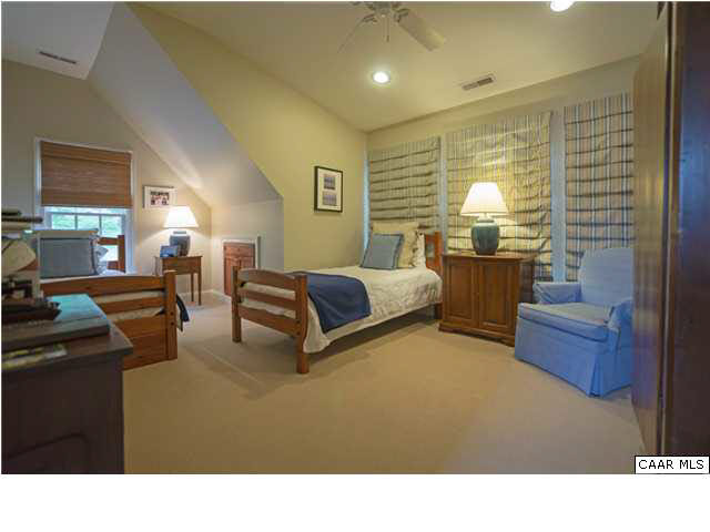 4400 Ivy Road Charlottesville, VA 22903 - Photo 34 of 37 Gallery Image 34