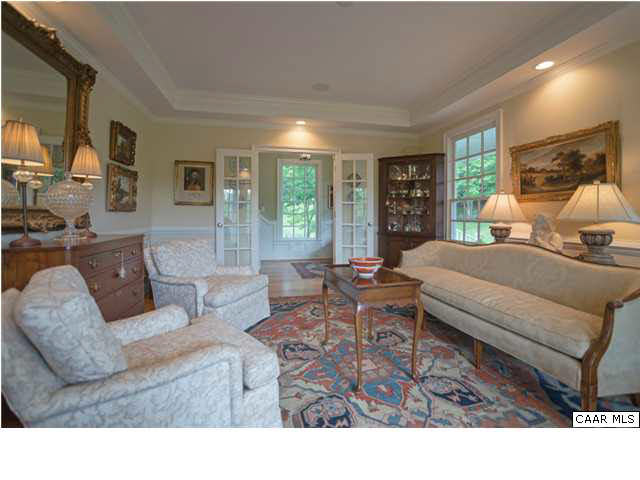 4400 Ivy Road Charlottesville, VA 22903 - Photo 8 of 37 Gallery Image 8