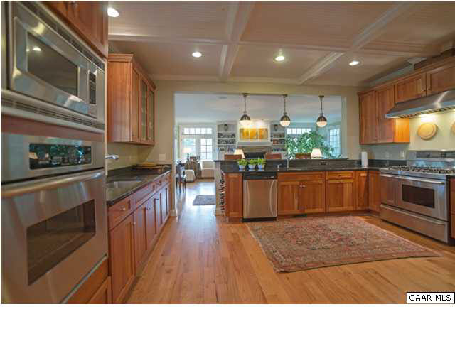 4400 Ivy Road Charlottesville, VA 22903 - Photo 9 of 37 Gallery Image 9