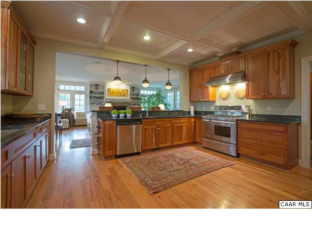 4400 Ivy Road Charlottesville, VA 22903 - Photo 10 of 37 Gallery Image 10