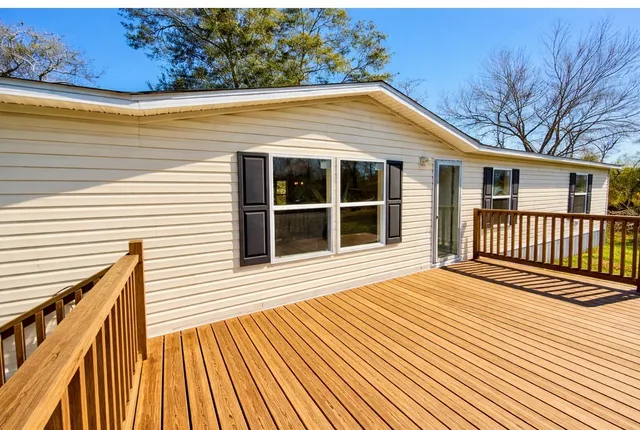 $2,900 | 119 Frank Lane, Old River-Winfree, TX 77523