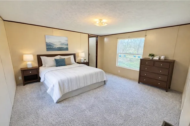 $2,900 | 119 Frank Lane, Old River-Winfree, TX 77523