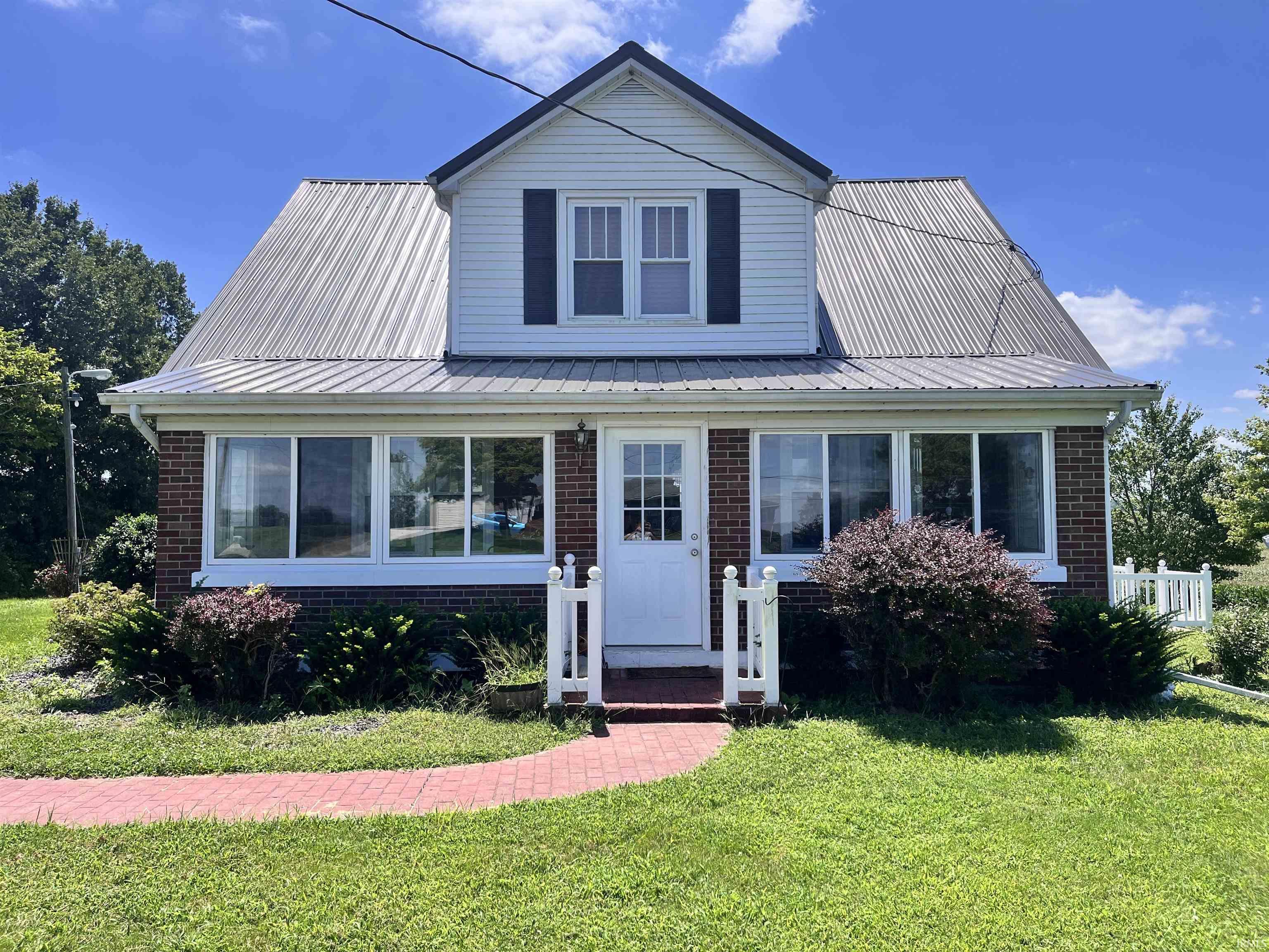 4492 East St Road Petersburg, IN 47567 - Photo 1 of 32 Gallery Image 1
