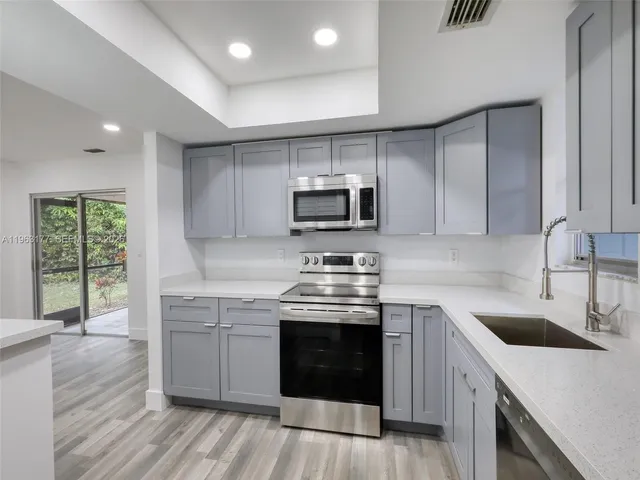 $499,000 | 1901 Coquina Way, Coral Springs, FL 33071