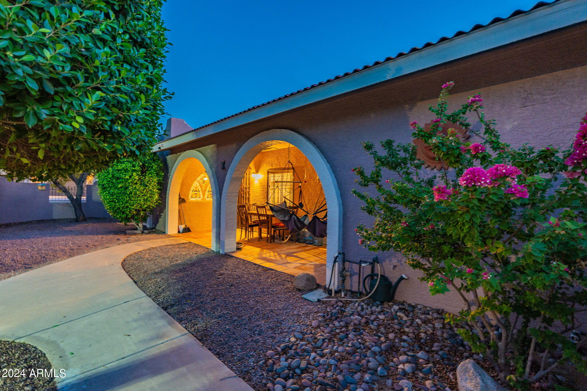 9645 East Brown Road Mesa, AZ 85207 - Photo 122 of 152 125-web-or-mls-Brown-twilight-31
