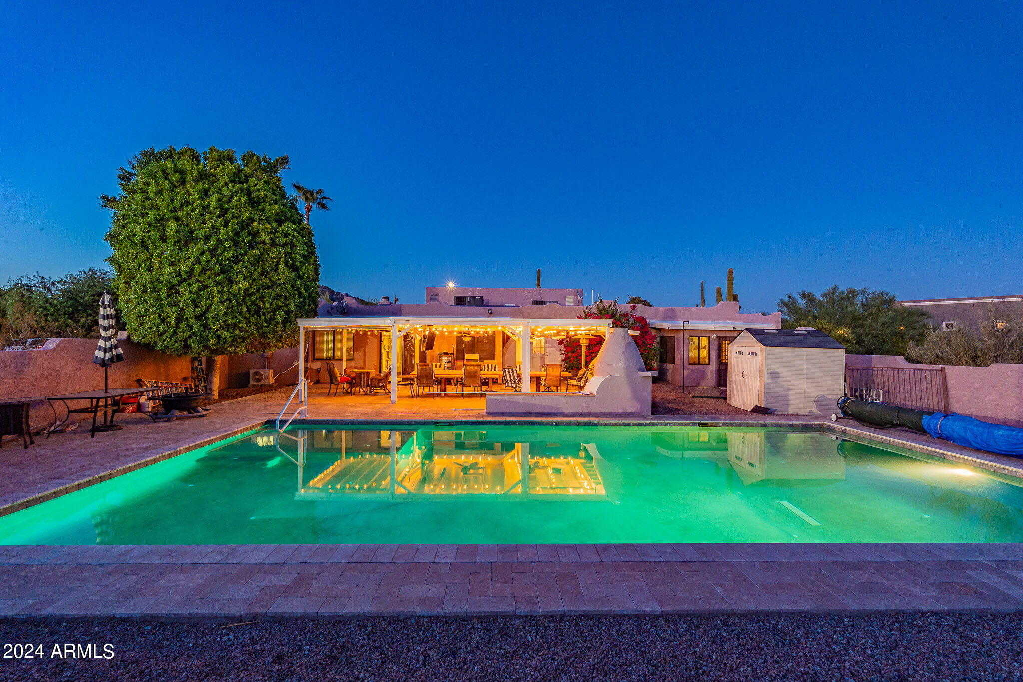 9645 East Brown Road Mesa, AZ 85207 - Photo 124 of 152 127-web-or-mls-Brown-twilight-33