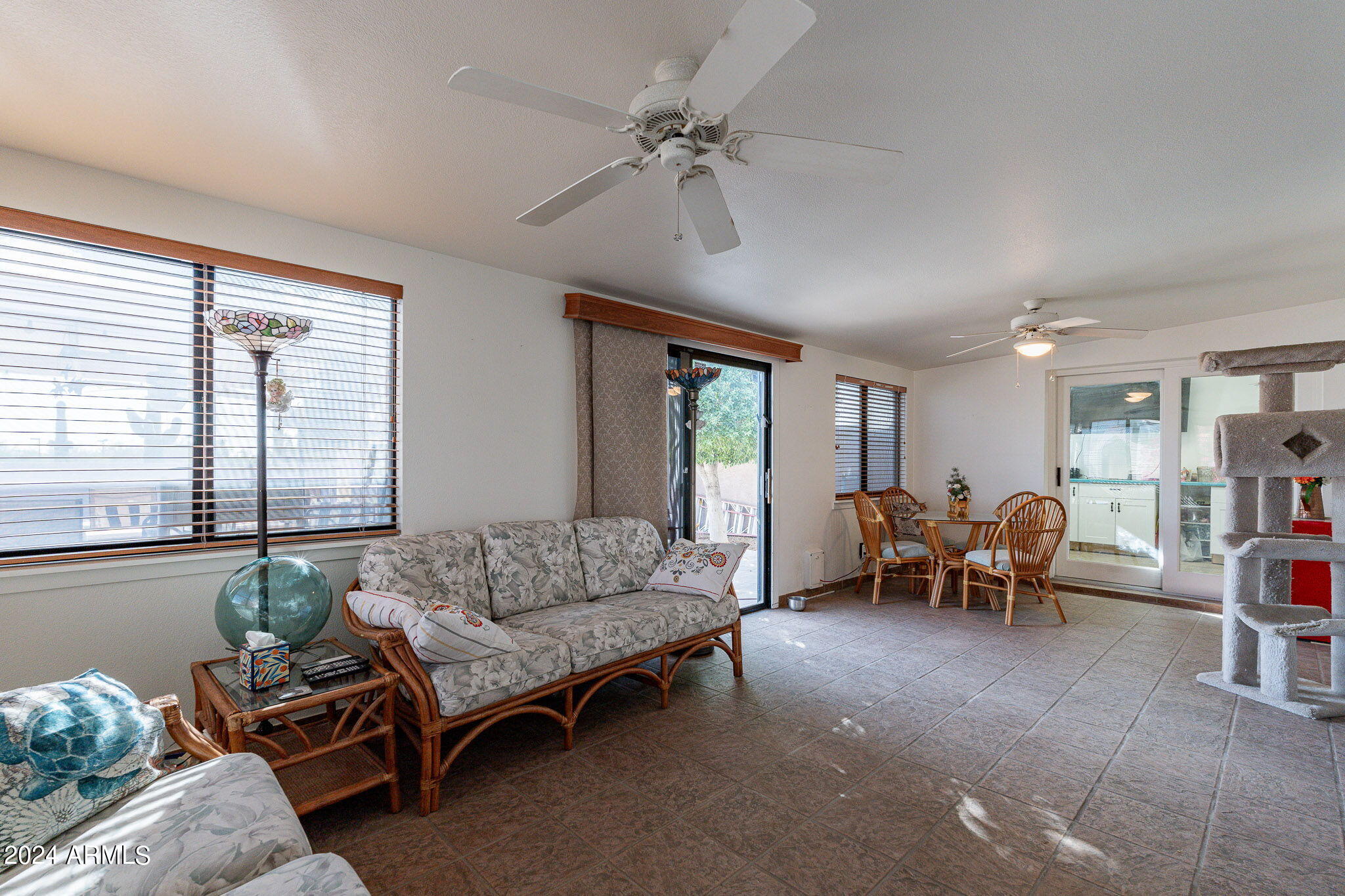 9645 East Brown Road Mesa, AZ 85207 - Photo 26 of 152 20-web-or-mls-Brown-20