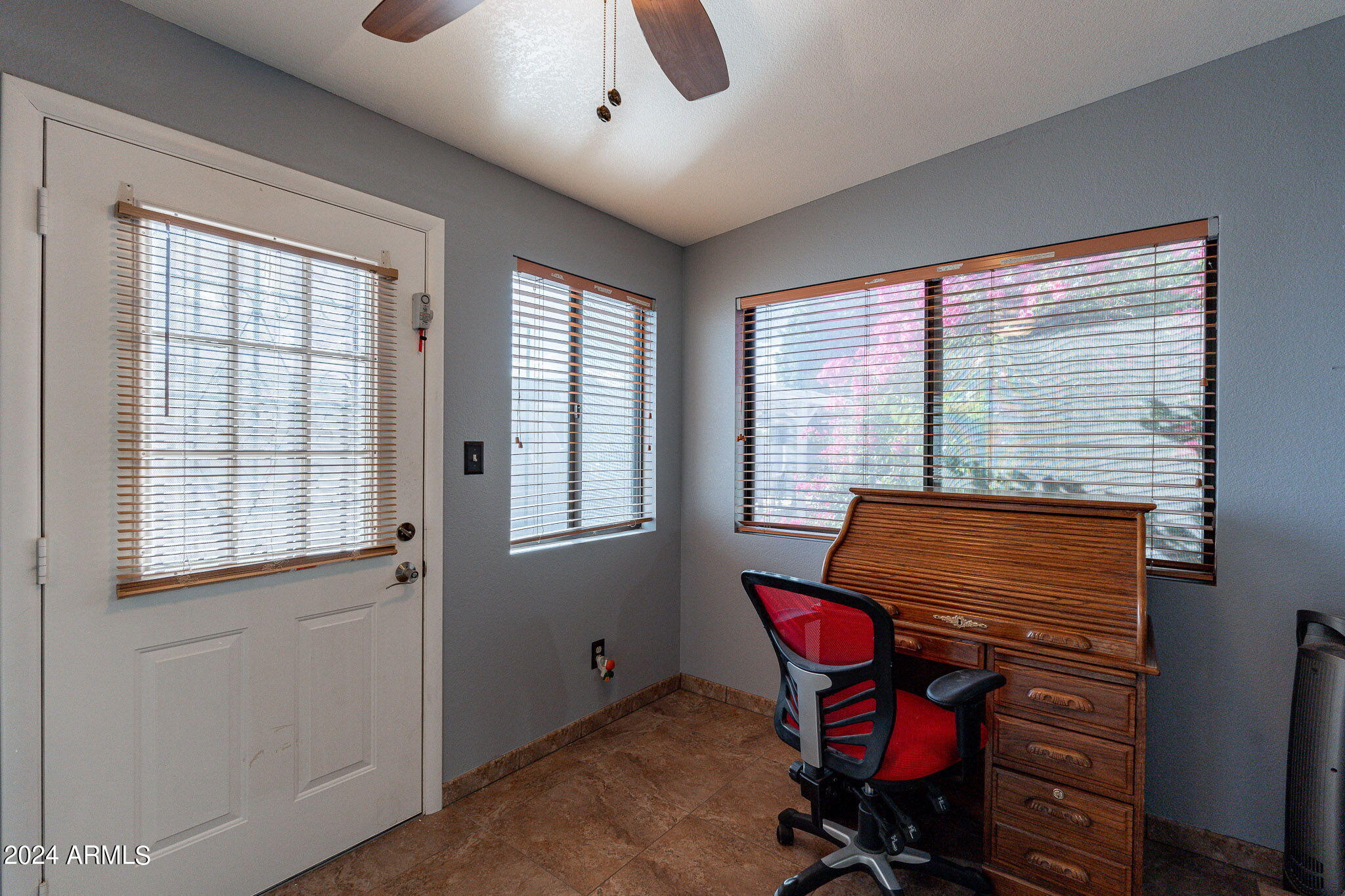 9645 East Brown Road Mesa, AZ 85207 - Photo 35 of 152 35-web-or-mls-Brown-35