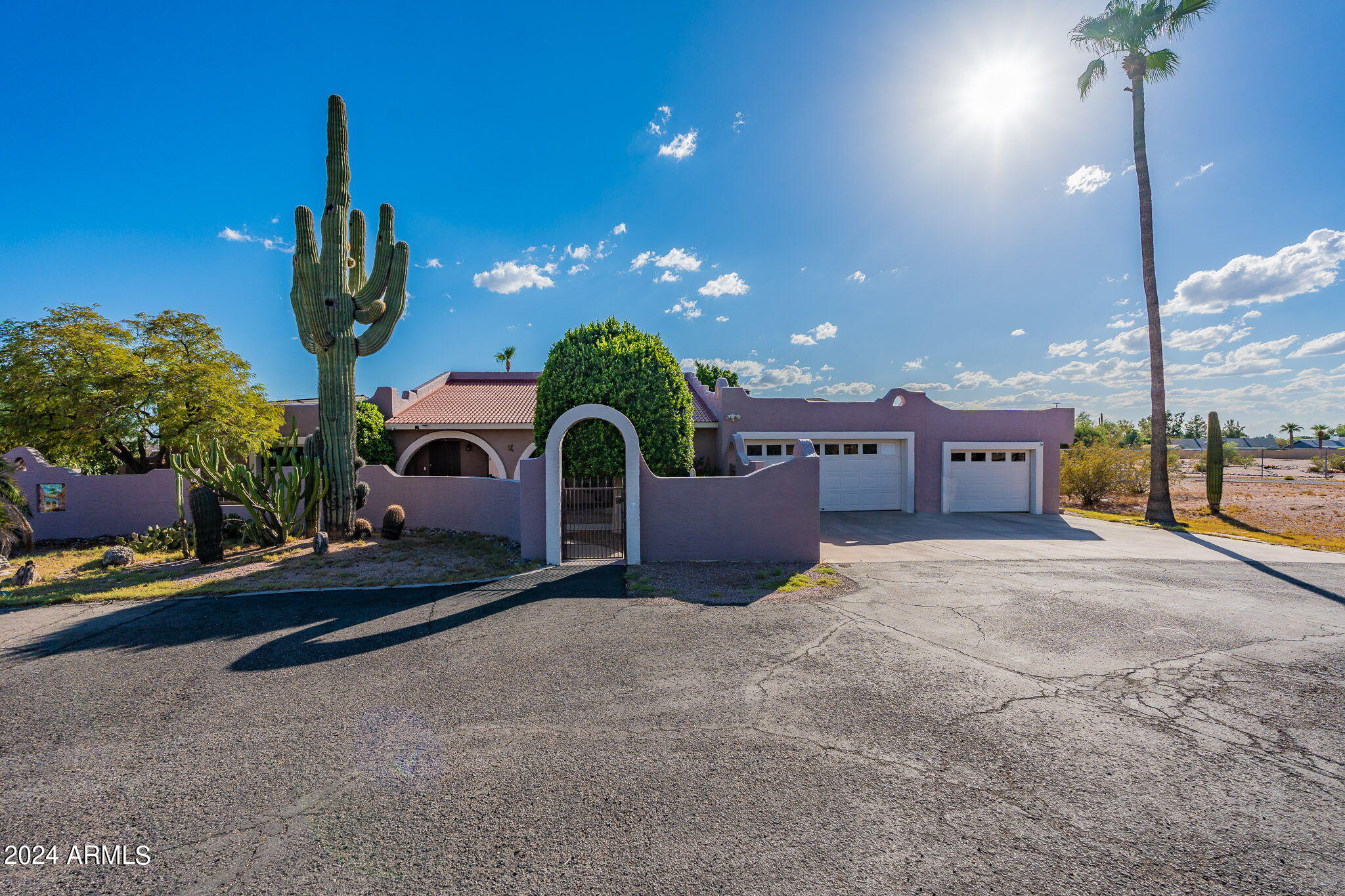 9645 East Brown Road Mesa, AZ 85207 - Photo 6 of 152 6-web-or-mls-Brown-6