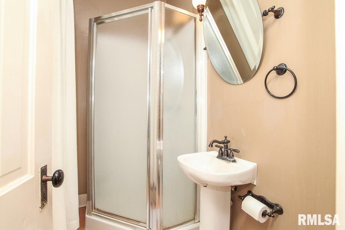 503 North Kickapoo Street Lincoln, IL 62656 - Photo 32 of 37 Gallery Image 32