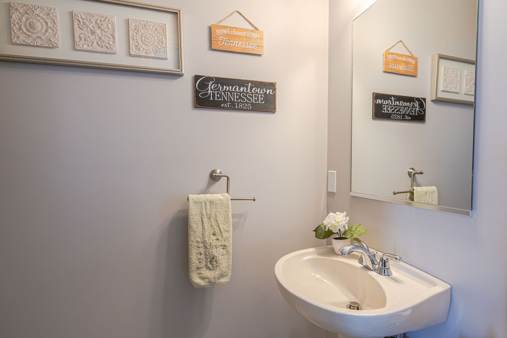 44 Red Hawk Drive Cranston, RI 02921 - Photo 25 of 43