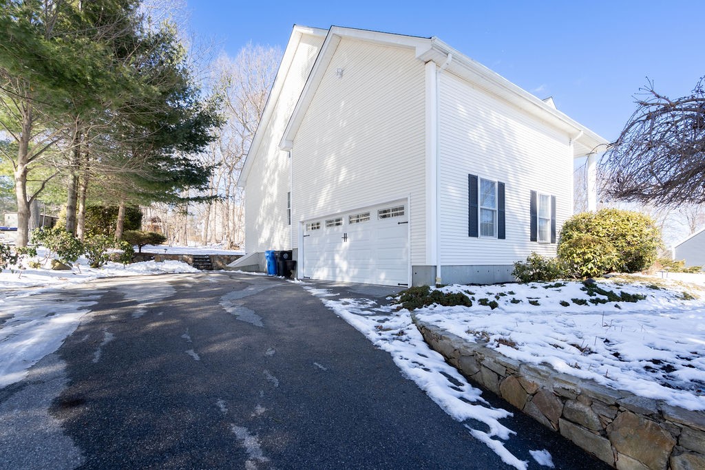 44 Red Hawk Drive Cranston, RI 02921 - Photo 39 of 43