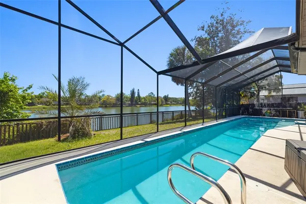 $650,000 | 14947 Lake Forest Drive, Lutz, FL 33559