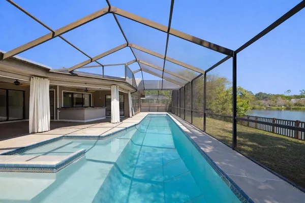 $650,000 | 14947 Lake Forest Drive, Lutz, FL 33559