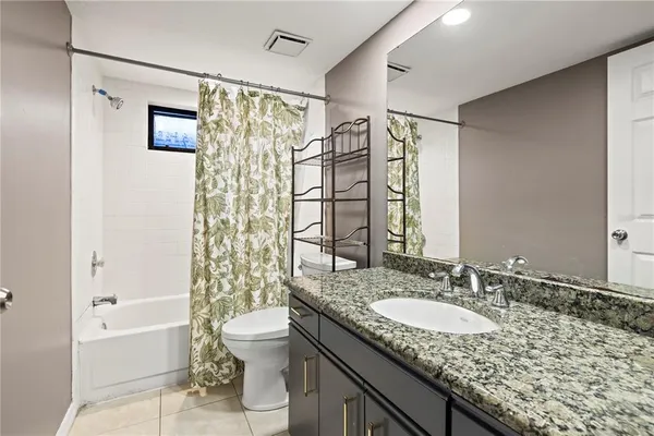 $650,000 | 14947 Lake Forest Drive, Lutz, FL 33559