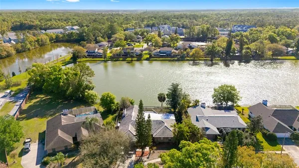 $650,000 | 14947 Lake Forest Drive, Lutz, FL 33559