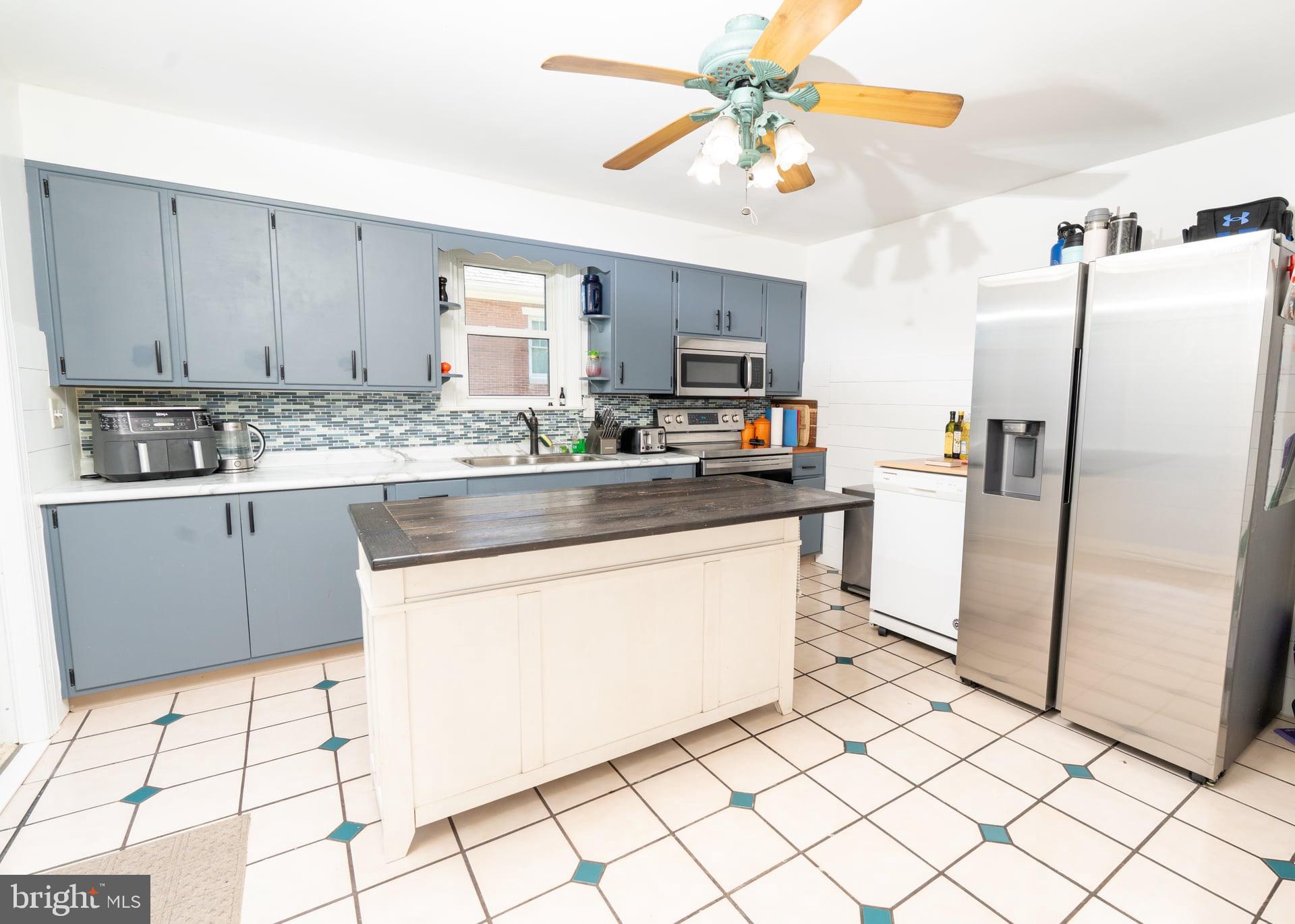 110 Chestnut Street Reading, PA 19607 - Photo 7 of 25