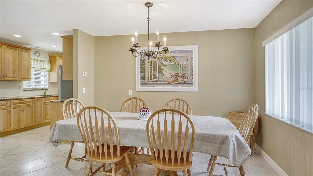 1560 Poinciana Road Venice, FL 34293 - Photo 7 of 33 Gallery Image 7