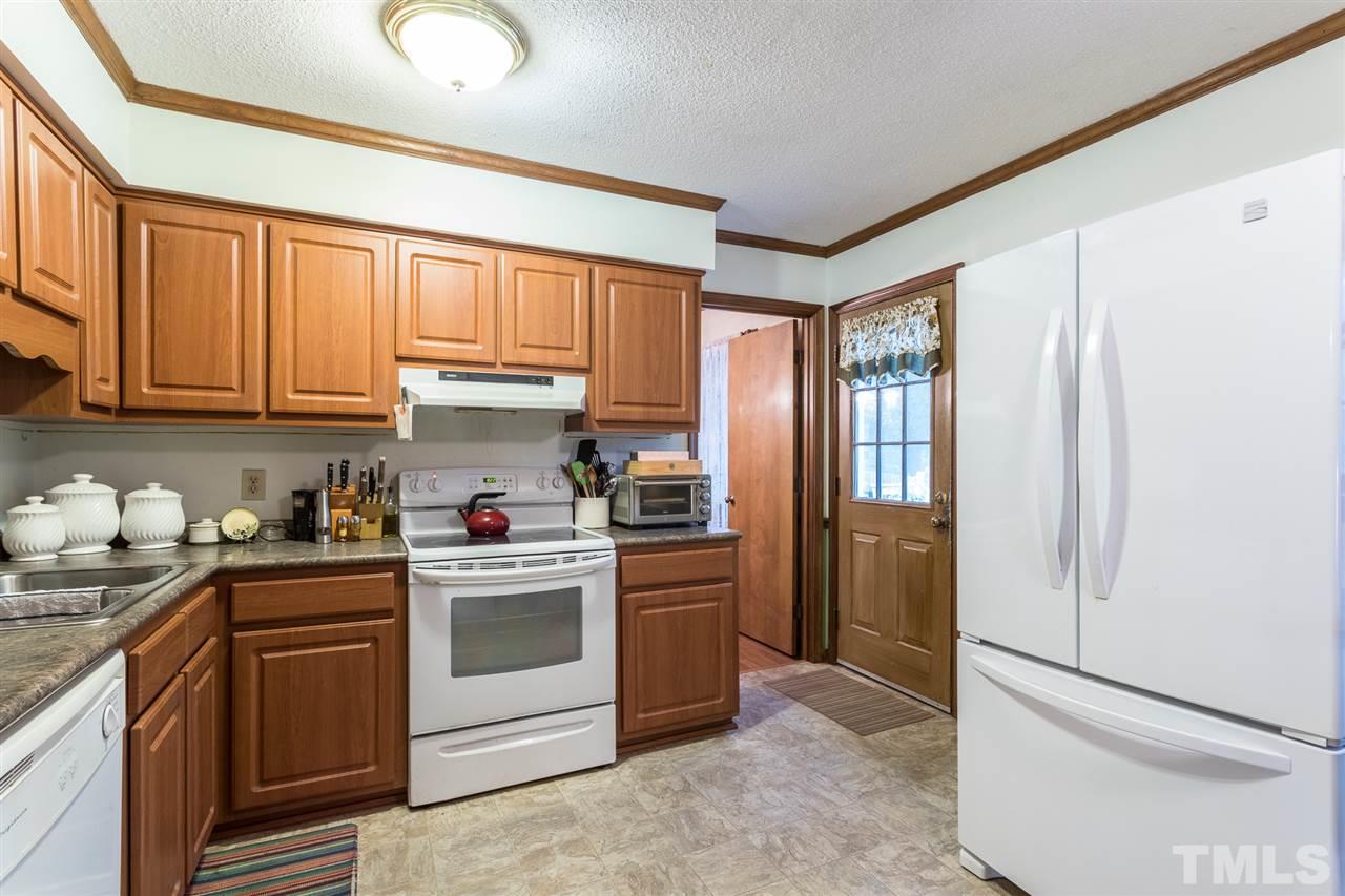4348 Pickwick Drive Raleigh, NC 27613 - Photo 9 of 24