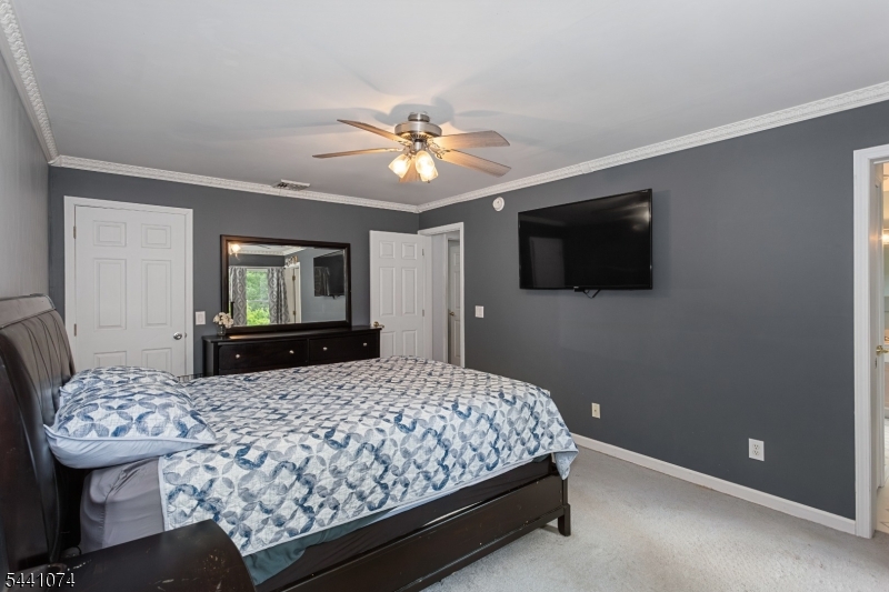 16 Horace Road Oak Ridge, NJ 07438 - Photo 25 of 45
