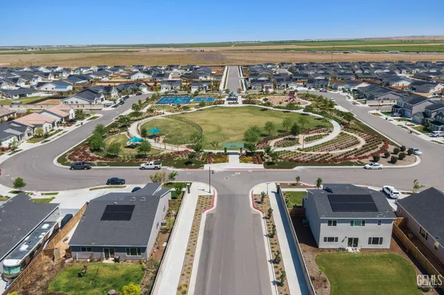 $559,900 | Undisclosed Address, Shafter, CA 93263