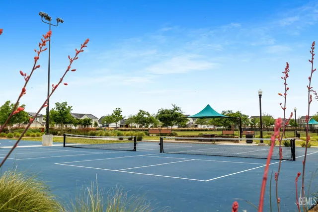 $559,900 | Undisclosed Address, Shafter, CA 93263