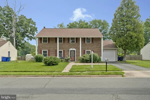 $749,900 | 1107 Treeside Lane, Herndon, VA 20170