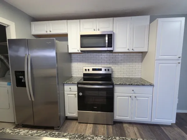 $1,100 | 5808 Wellington Drive, Unit 4, Austin, TX 78723