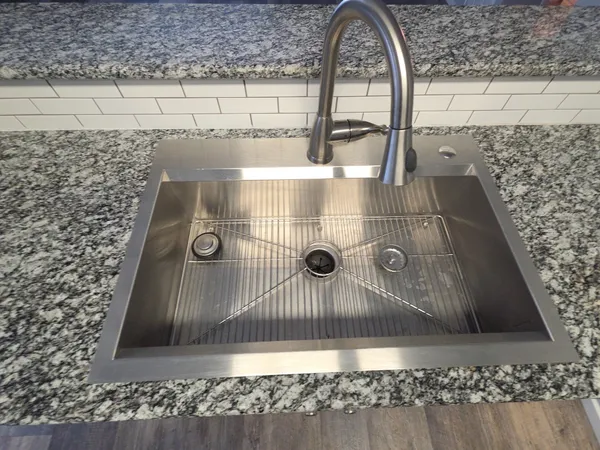 $1,100 | 5808 Wellington Drive, Unit 4, Austin, TX 78723