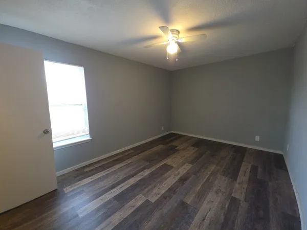 $1,100 | 5808 Wellington Drive, Unit 4, Austin, TX 78723