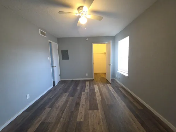 $1,100 | 5808 Wellington Drive, Unit 4, Austin, TX 78723