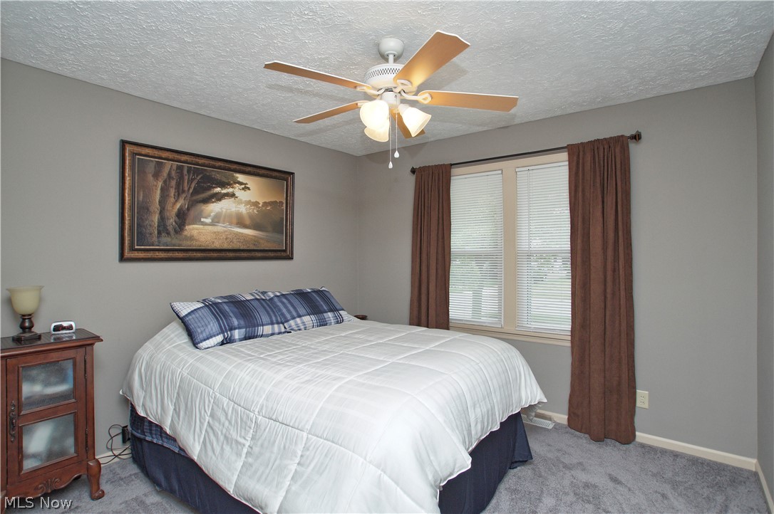 352 Clarmont Road Willowick, OH 44095 - Photo 13 of 29