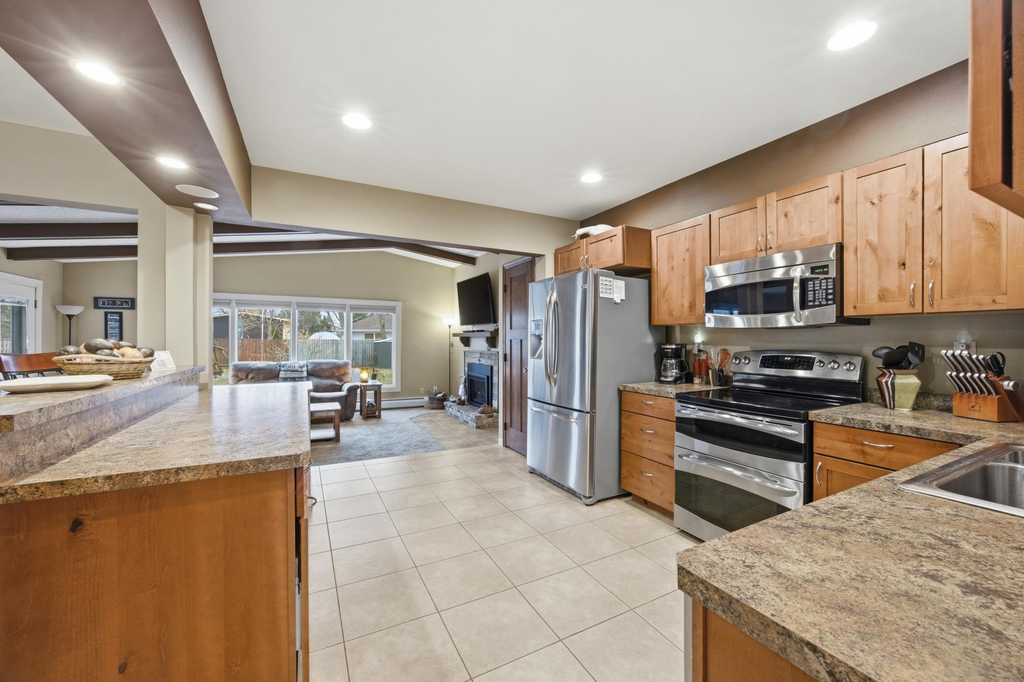 2913 11th Street South Fargo, ND 58103 - Photo 11 of 39