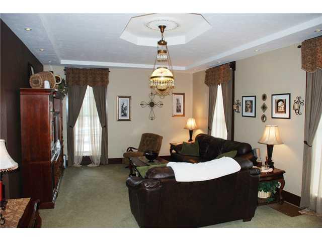 25940 Devaney Road Arcadia, IN 46030 - Photo 5 of 18 Gallery Image 5