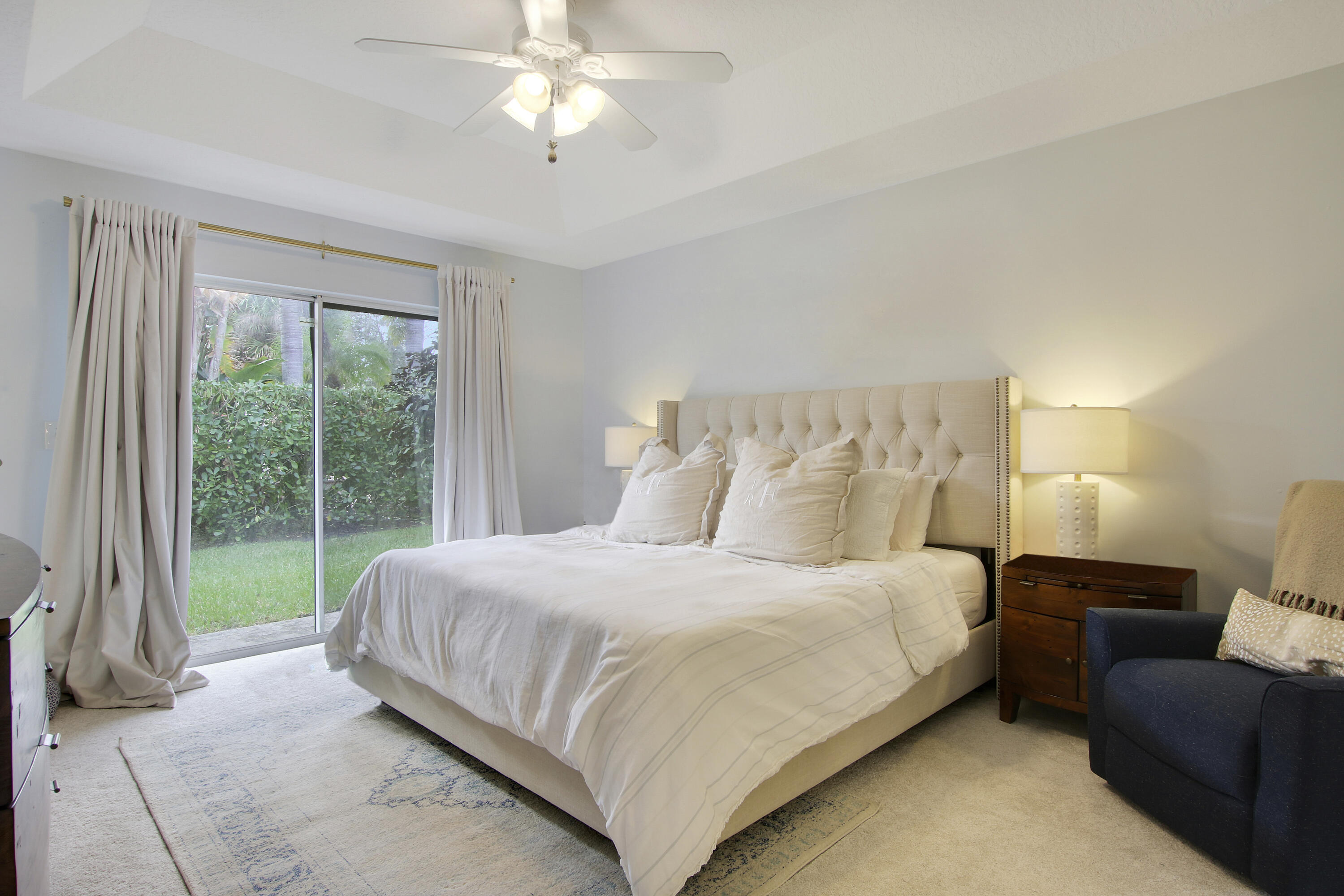 401 Mangrove Point Jupiter, FL 33458 - Photo 14 of 21 Primary Bedroom - Ensuite Full Bath