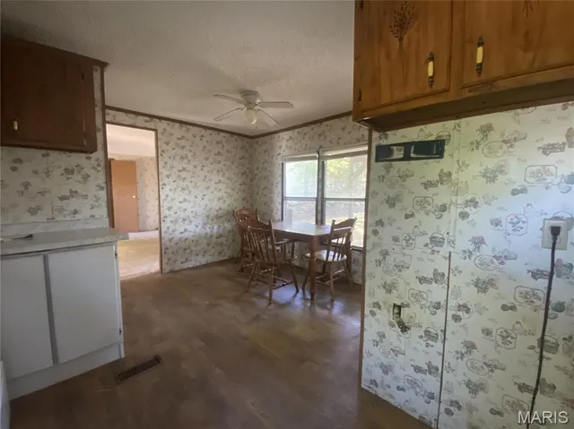 $59,000 | 2020 Choctaw Path, Hermann, MO 65041