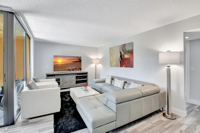 $3,000 | 2255 Lindell Boulevard, Unit 4103, Delray Beach, FL 33444