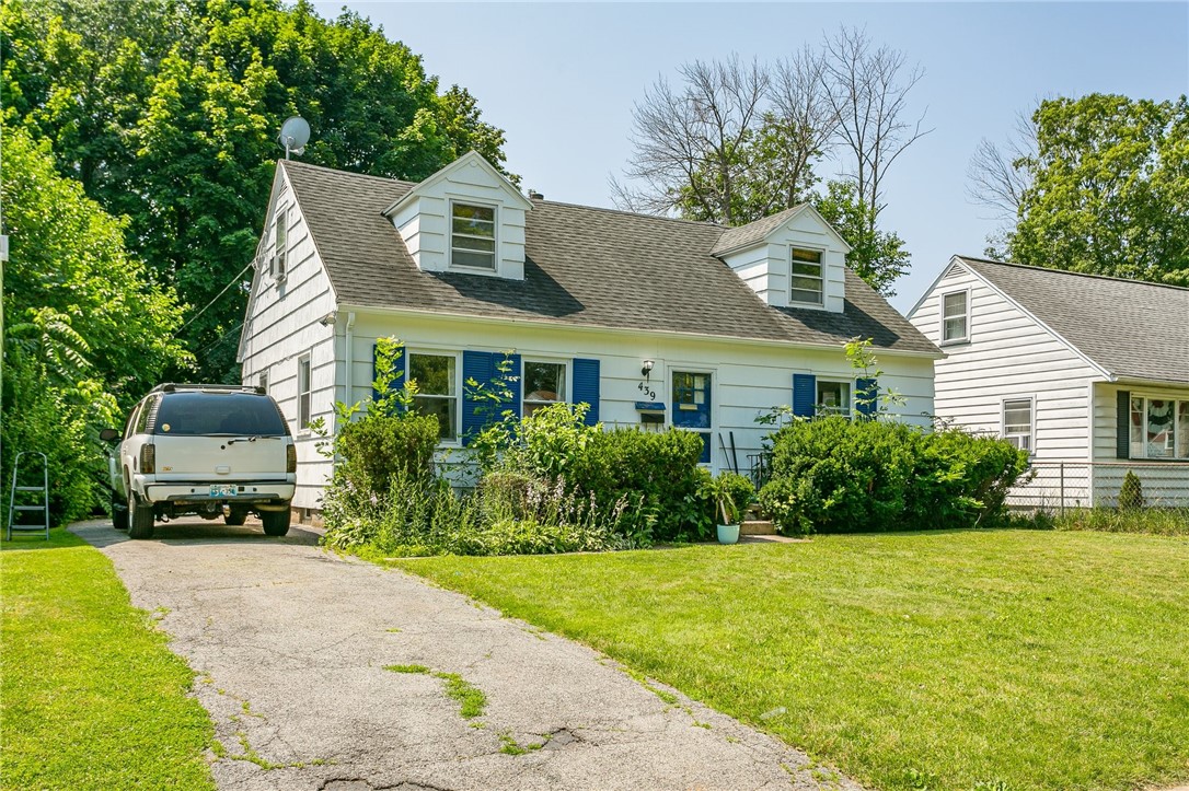 439 Winchester Street Rochester, NY 14615 - Photo 2 of 32