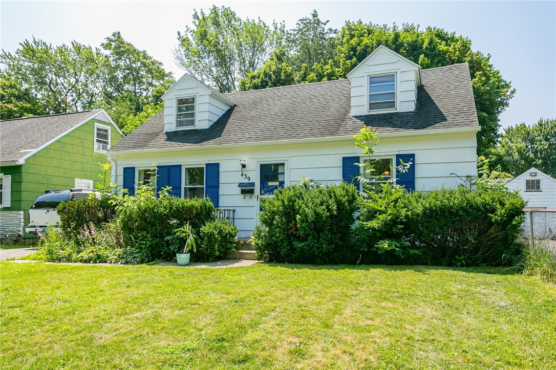 439 Winchester Street Rochester, NY 14615 - Photo 3 of 32