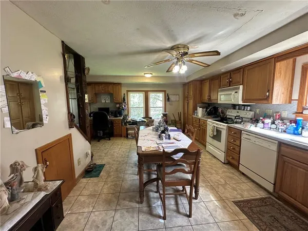 $225,000 | 1780 Hofius Lane, Hermitage, PA 16148