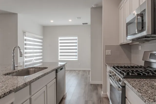 $1,750 | 175 Ryan Crossing, San Antonio, TX 78253