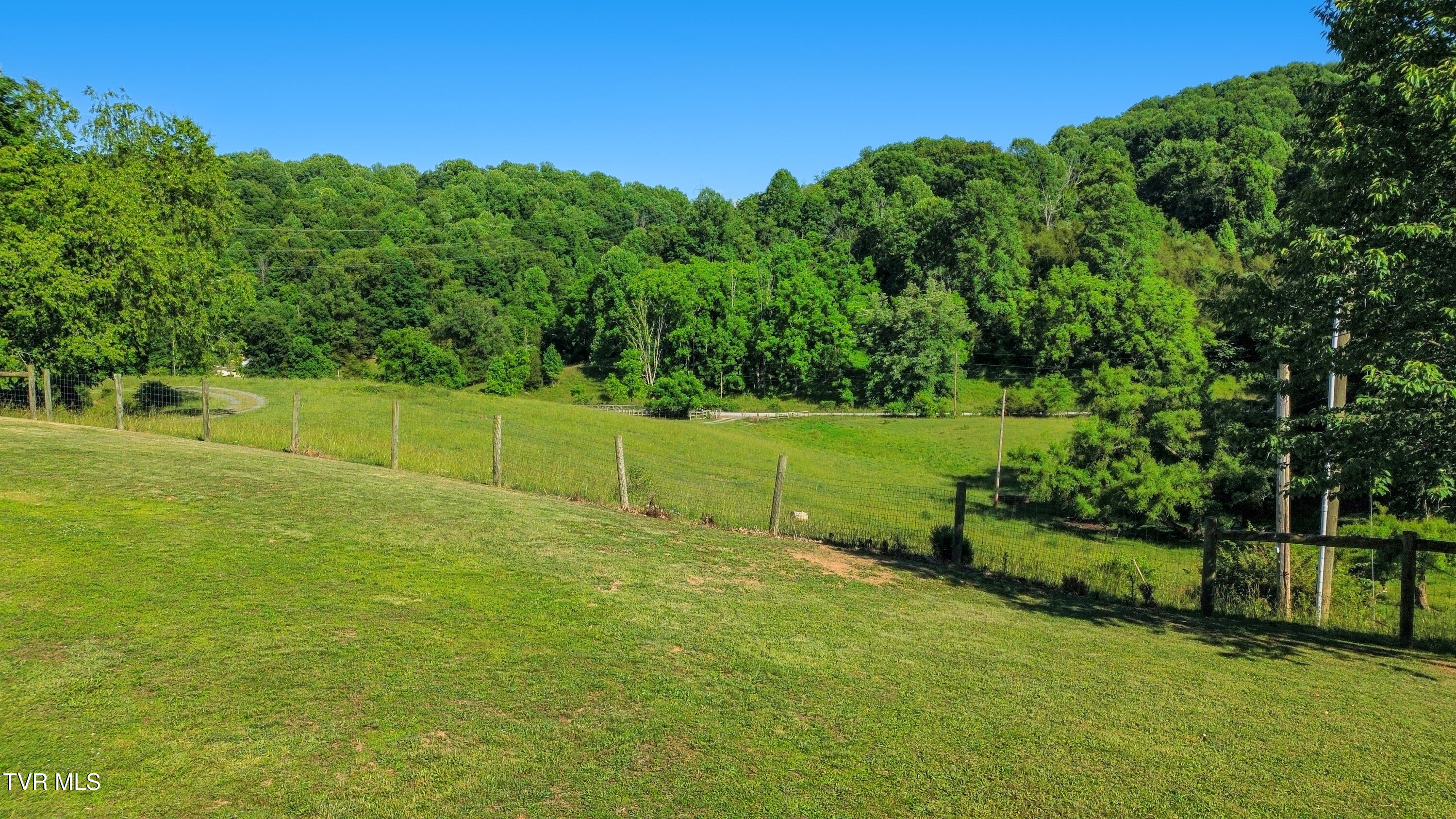 27363 Fudge Road Meadowview, VA 24361 - Photo 72 of 83 dji_fly_20260402_025036_968_178061111186