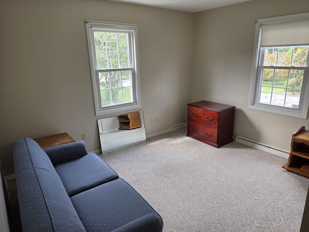 36 Ridgewood Road New Bedford, MA 02745 - Photo 11 of 25 Gallery Image 11