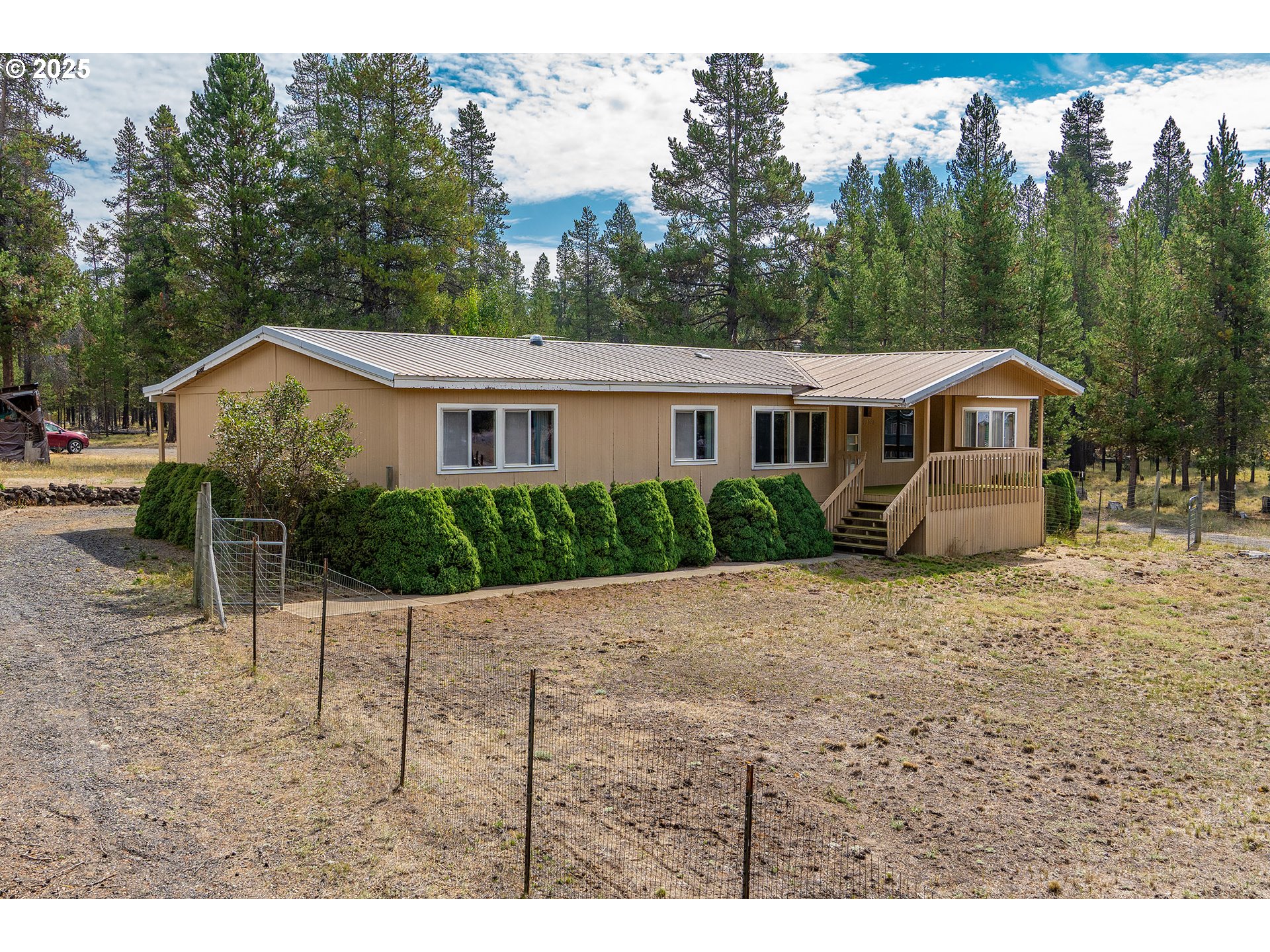 52128 Stearns Road La Pine, OR 97739 - Photo 14 of 33