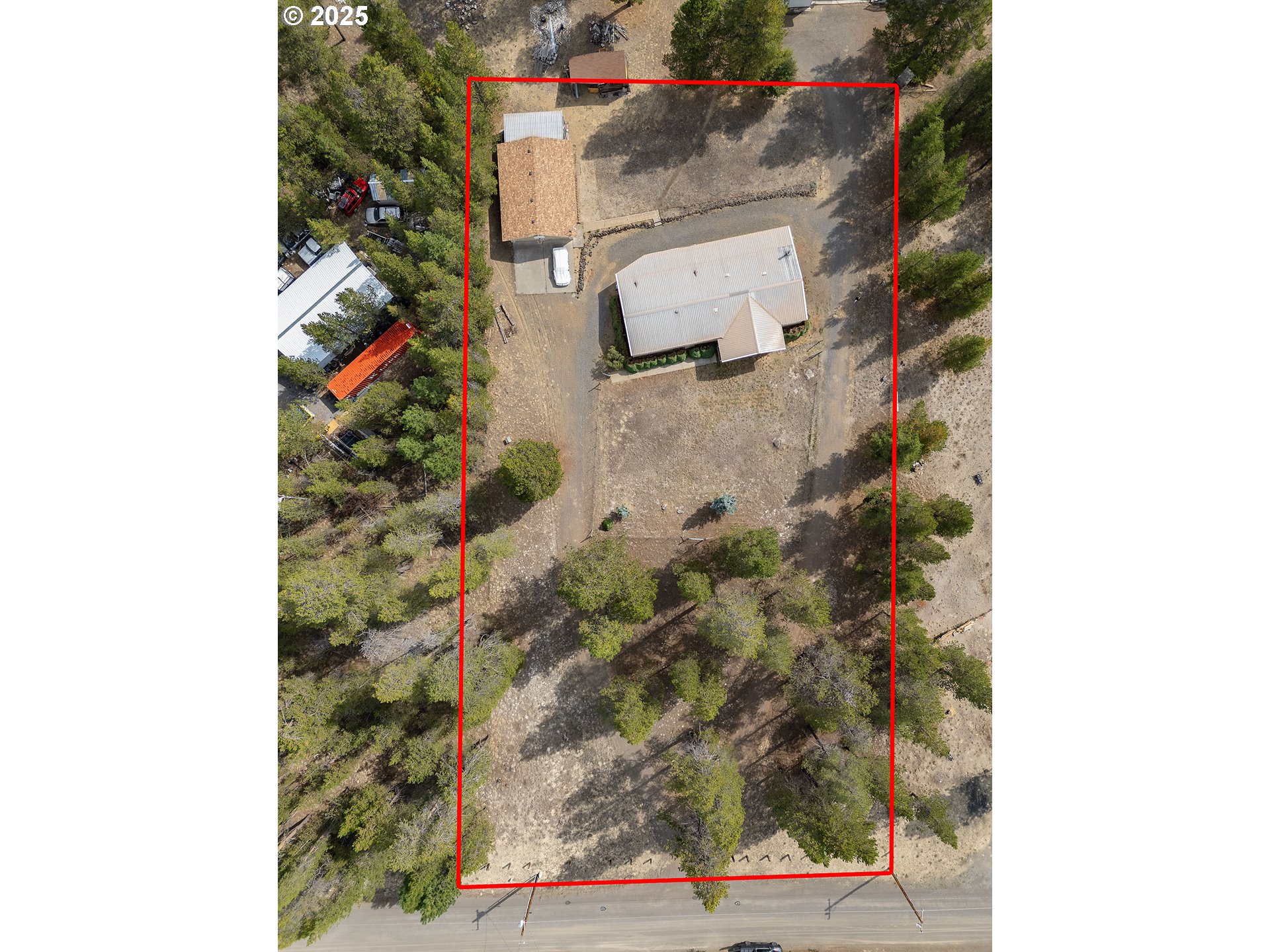 52128 Stearns Road La Pine, OR 97739 - Photo 5 of 33