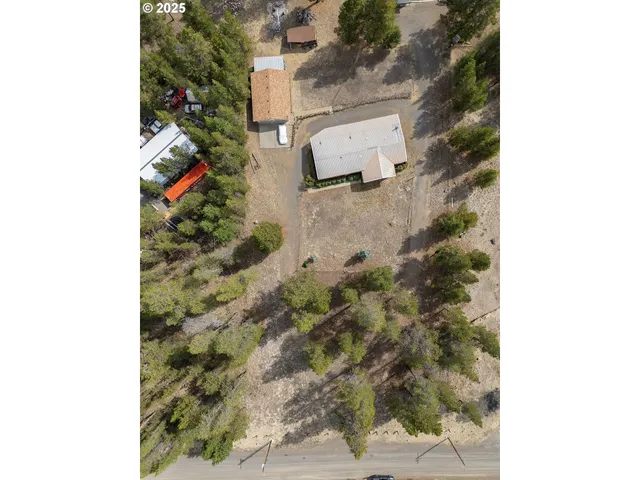 $299,000 | 52128 Stearns Road, La Pine, OR 97739