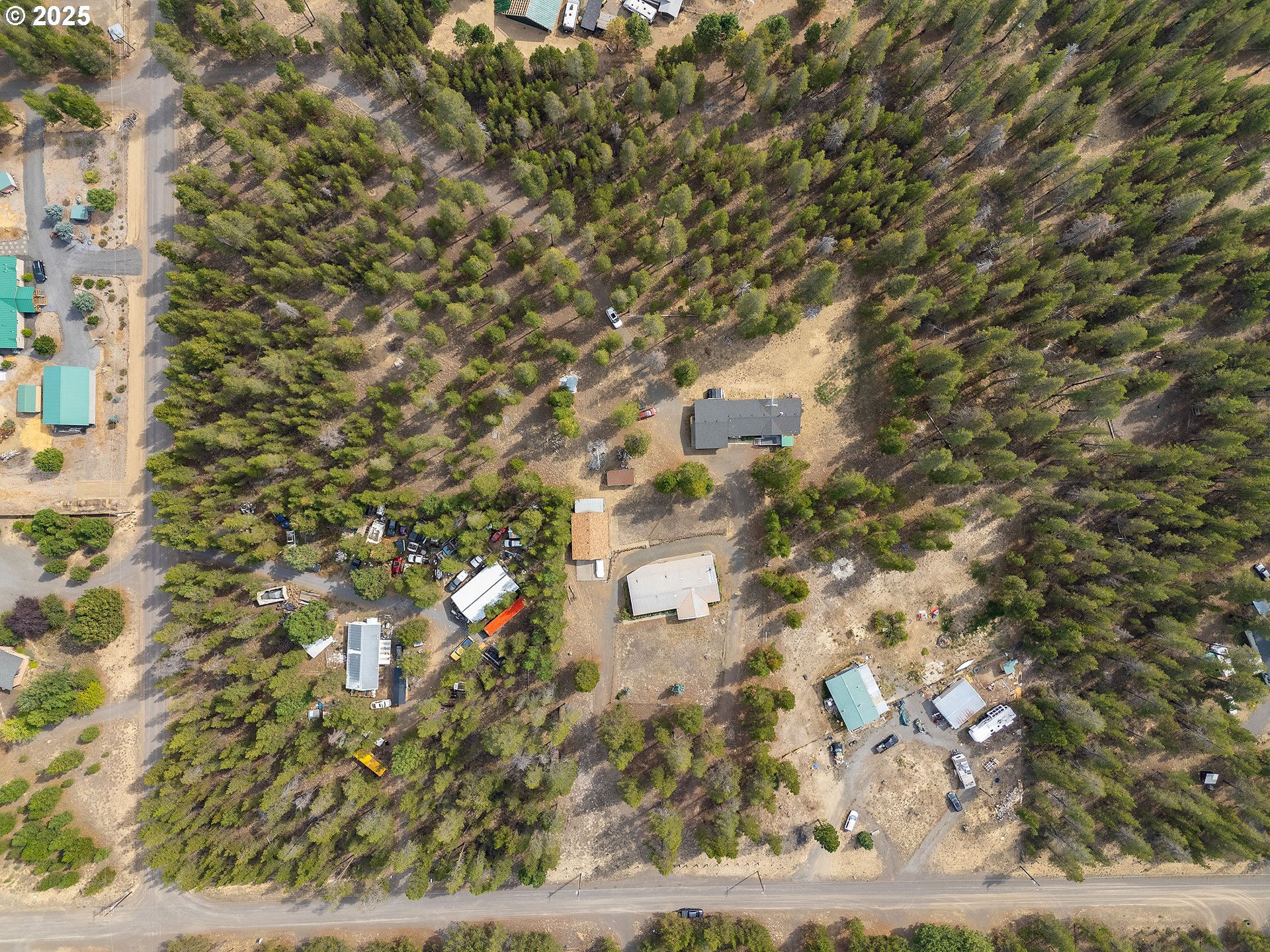 52128 Stearns Road La Pine, OR 97739 - Photo 8 of 33